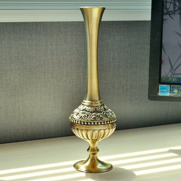 European Retro Peacock Metal Vase