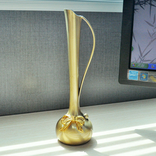 European Retro Peacock Metal Vase